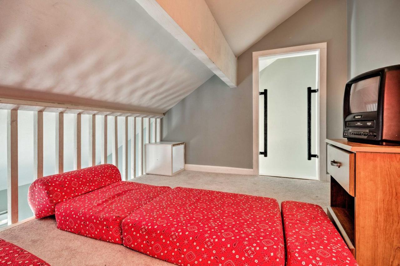 Condo With Furnished Deck - Walk To Sugar Mountain! Exteriör bild